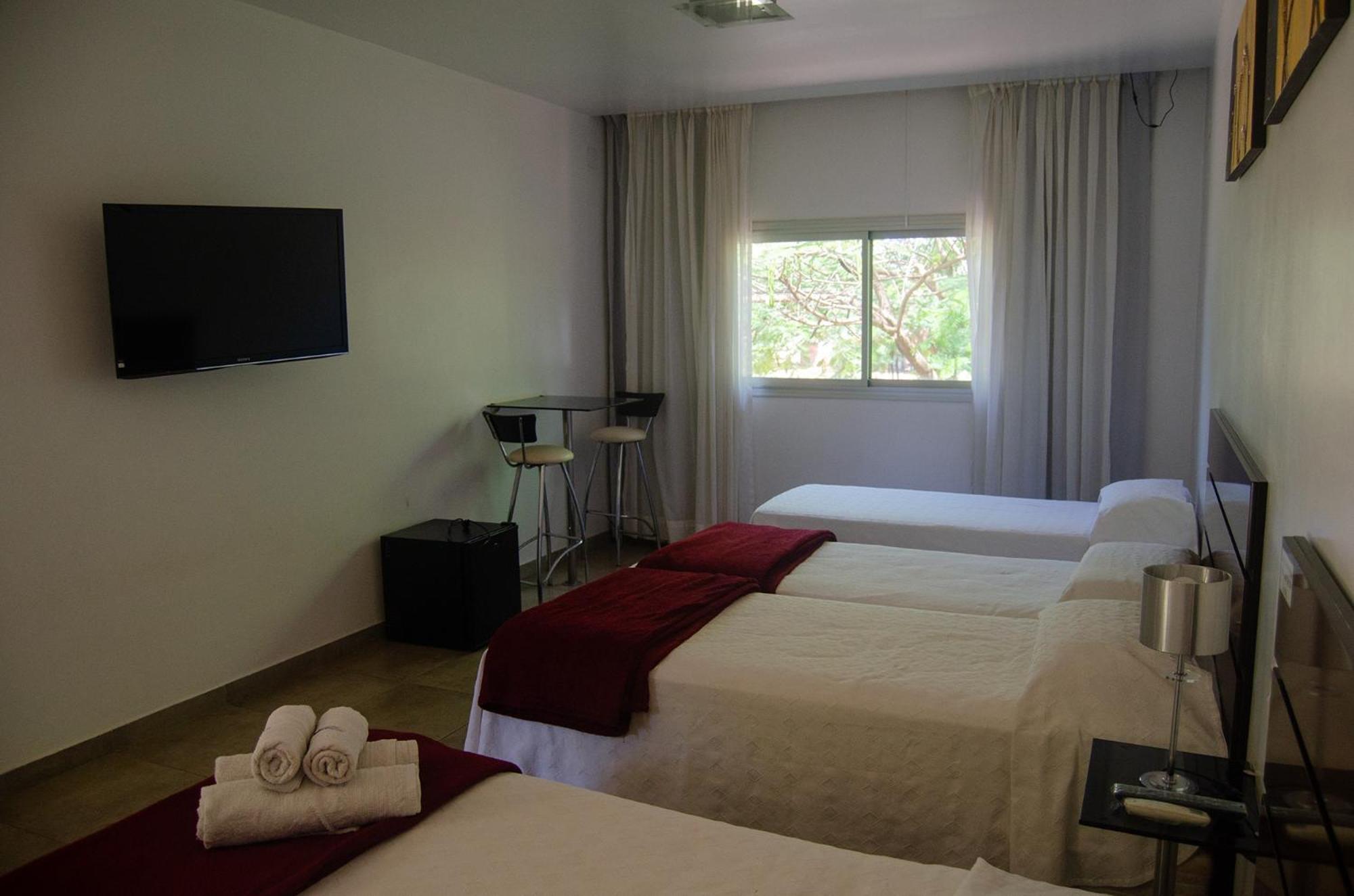 Hotel Oaky Posadas Phòng bức ảnh